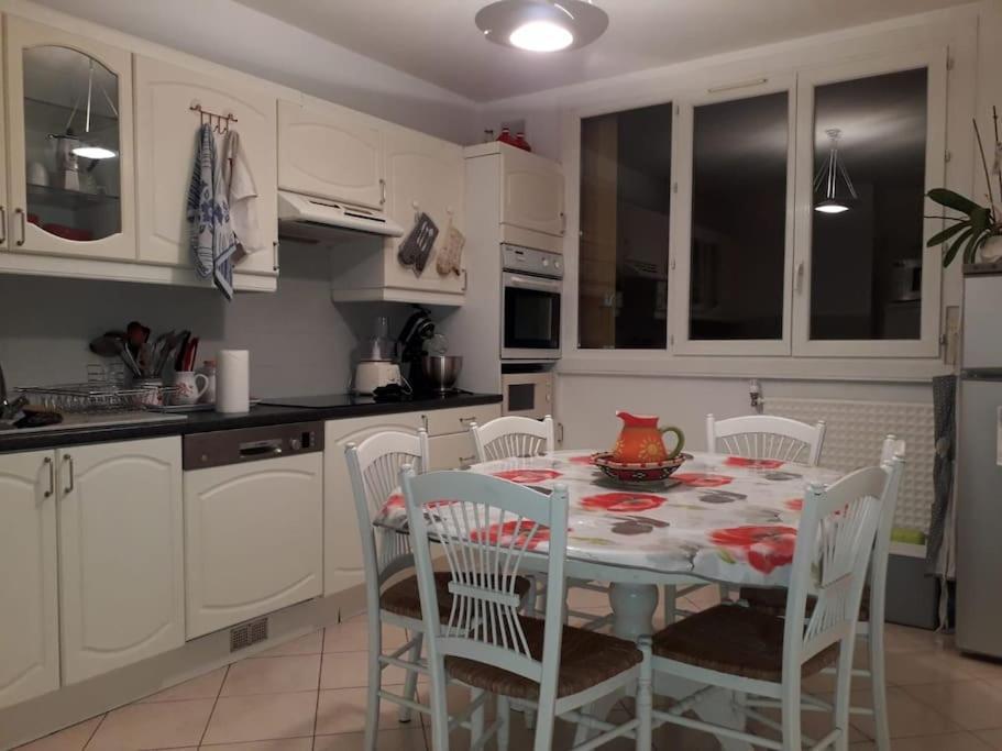 T4/5 Avec Vue Sur Les Alpes A 5 Minutes De Lyon Apartment La Mulatiere Exterior foto
